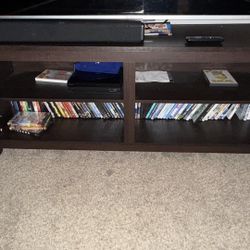 Tv stand/ Entertainment Center 