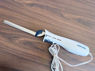 BLACK+DECKER Electric Carving Knife with Serrated Stainless Steel Blade Tested
