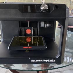 MakerBot Replicator 3D Printer