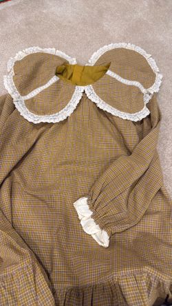 Girl's dress