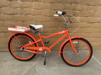 BRAND NEW SPECIAL EDITION 3 SPEED FELT GREAT PARK CRUISER BIKE