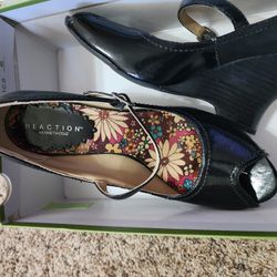 Kenneth Cole Peep Toe Platform MJs