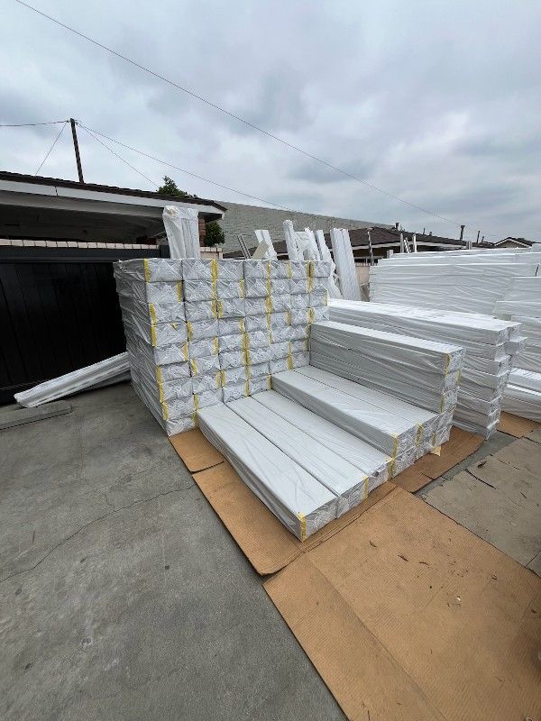 Vinyl Fence Materials 