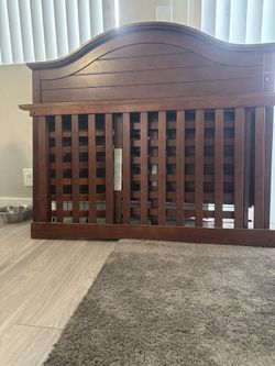 Crib $150 NEED GONE ASAP