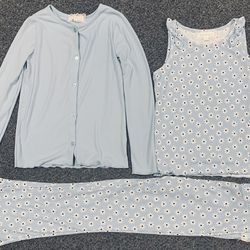 New Btween girls size 8 light blue daisy shirt, leggings and sweater outfit - perfect for Easter