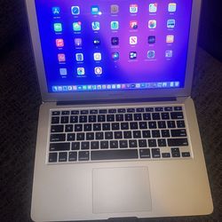 Macbook Air in mint condition