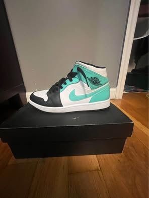 Air Jordan 1 retro mid high og aqua