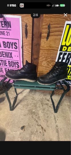 10.5 men’s red wing boots