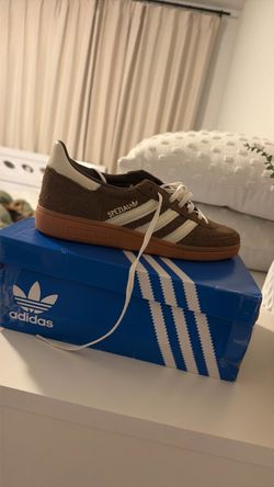 Adidas spezial