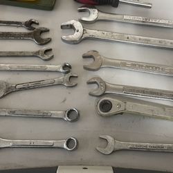 Tools Wrench And Sockets 