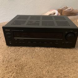 TEAC AM/FM Stereo Receiver 