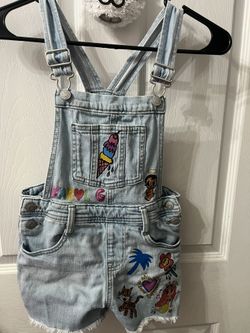Karol g short overalls