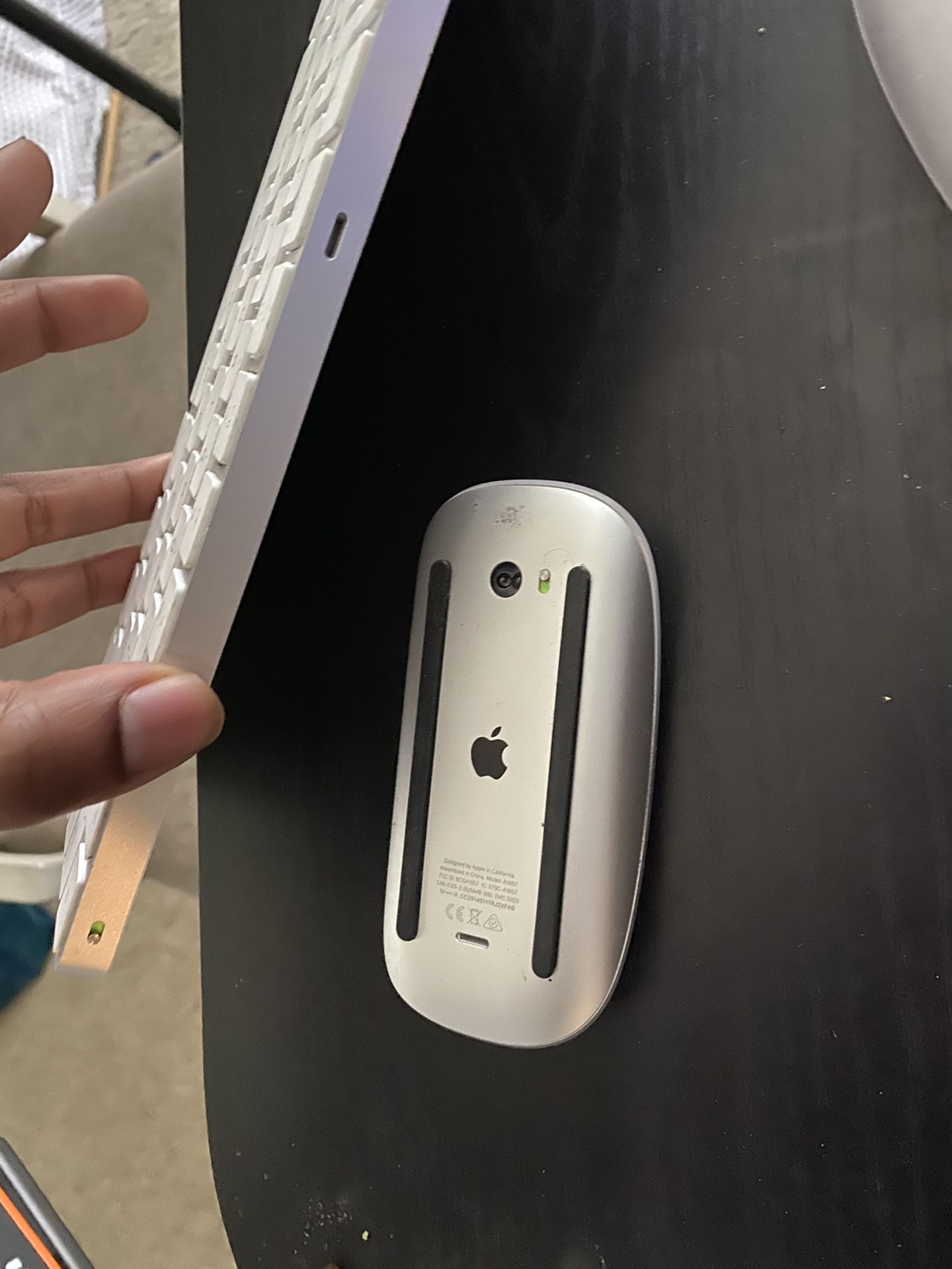 Apple mouse and keyboard ( newest )
