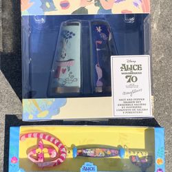Alice in Wonderland Salt and Pepper Shaker Set & Key 70th Anniversary
