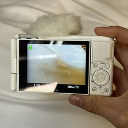 sony zv-1 with accessories 