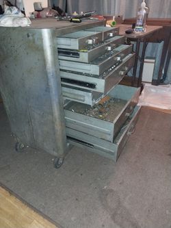 Craftsman rolling toolbox  Vintage 1962