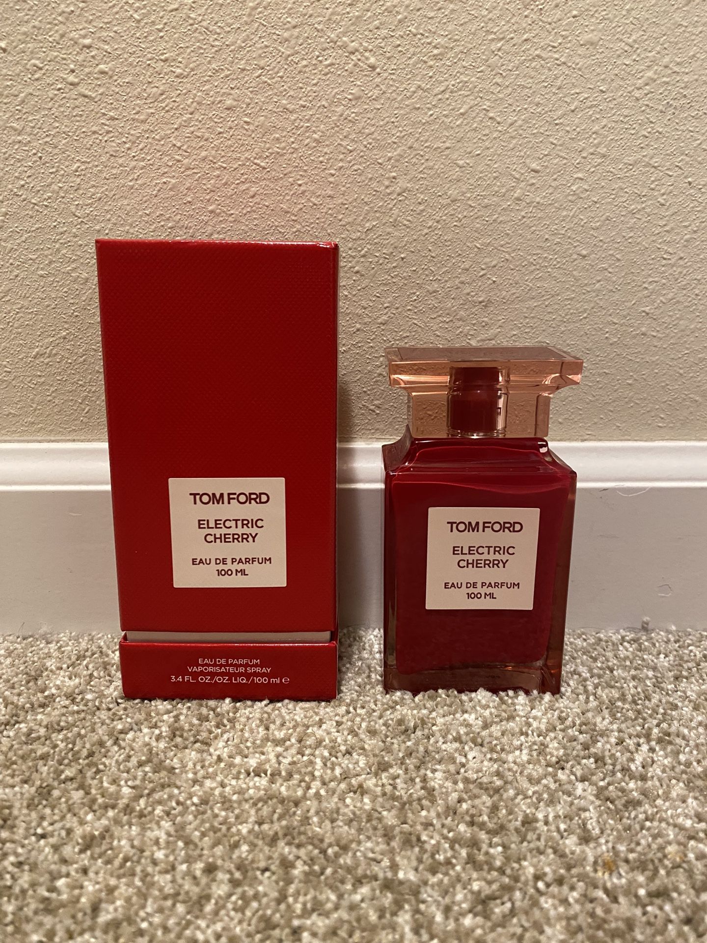 Electric Cherry Tom Ford 100mL