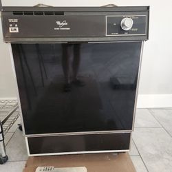 Whirlpool Dishwasher