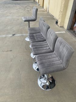 Set of 5 Modern Gray Velvet Bar Stools