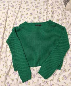 Women’s Green Cropped Knit Sweater