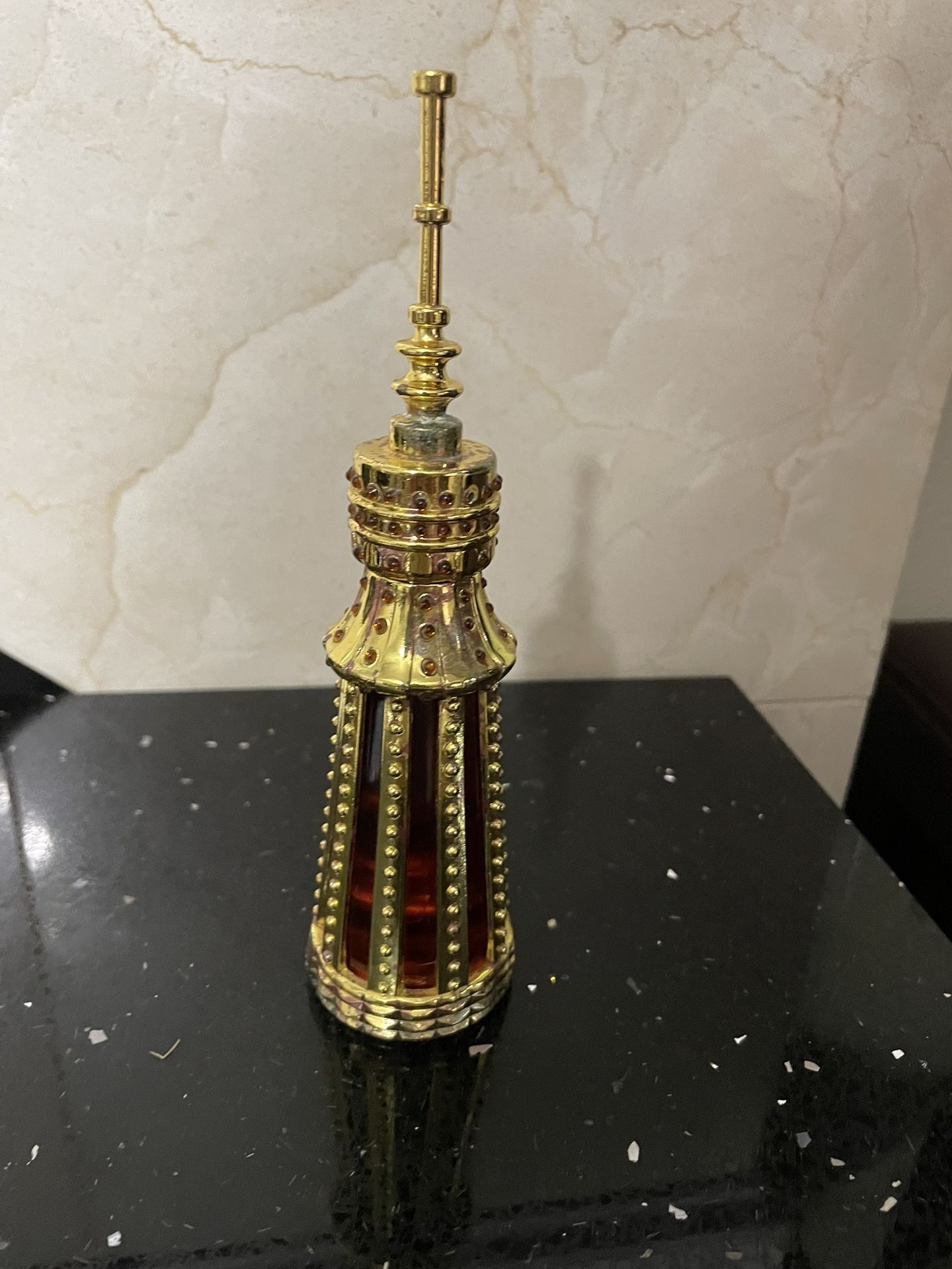 Unisex-concentrate Oil Upscale Perfume by the Kingdom of Saudi Arabia