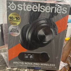 Steelseries Artics Nova Pro Wireless