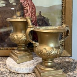 Gold Pot Design Bookends 