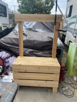 Hand Built Kids Lemonade Stand/Store