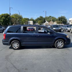 2008 Chrysler Town & Country