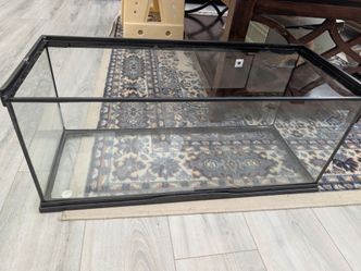 Reptile tank