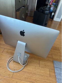 Apple desktop
