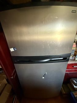 Kenmore 4 appliance - fridge, microwave, dishwasher and range