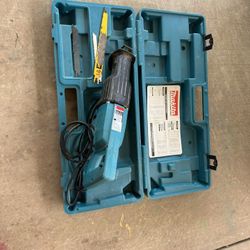 Makita JR3000V Reciprocating Corded Saw 