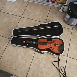 Violin, With Case and Bow