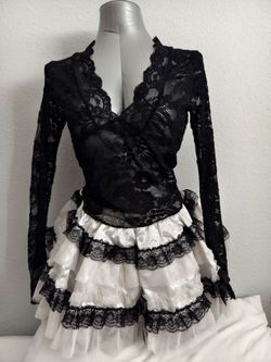 VERY RARE - BURLESK Gothic dolly / doll lace shirt