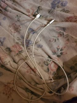 2 iPhone Chargers