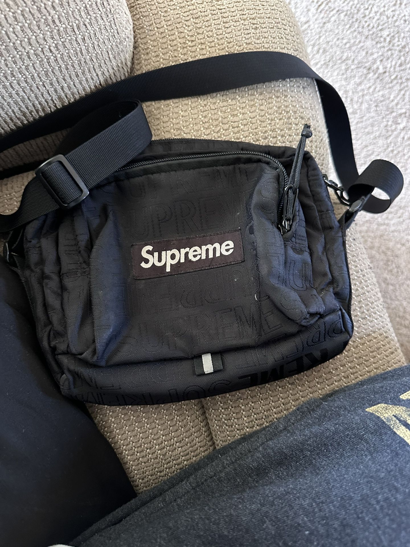 Supreme Shoulder Bag Ss19