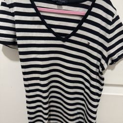 Tommy Hilfiger Women’s Striped Short Sleeve V Neck T Shirt 