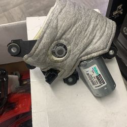 Wiper Motor For 14-20 Rogue