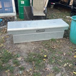 Husky Tool Box 