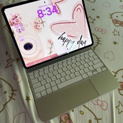 iPad With Keyboard And Mouse