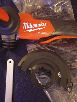Milwaukee Fuel Paddle Grinder With Brake