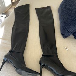 Vtg Chanel “Devil wears Prada” Boots 38