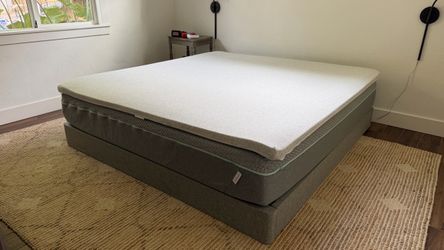 Tuft and Needle King mattress, topper and box spring