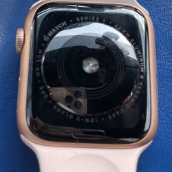 Apple Watch Series 4 44mm Cellular + GPS