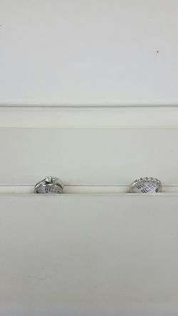 Women wedding bands rings white gold 14kt, with diamonds