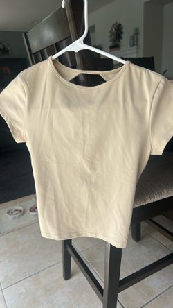Top, fitted polyester backless shirt