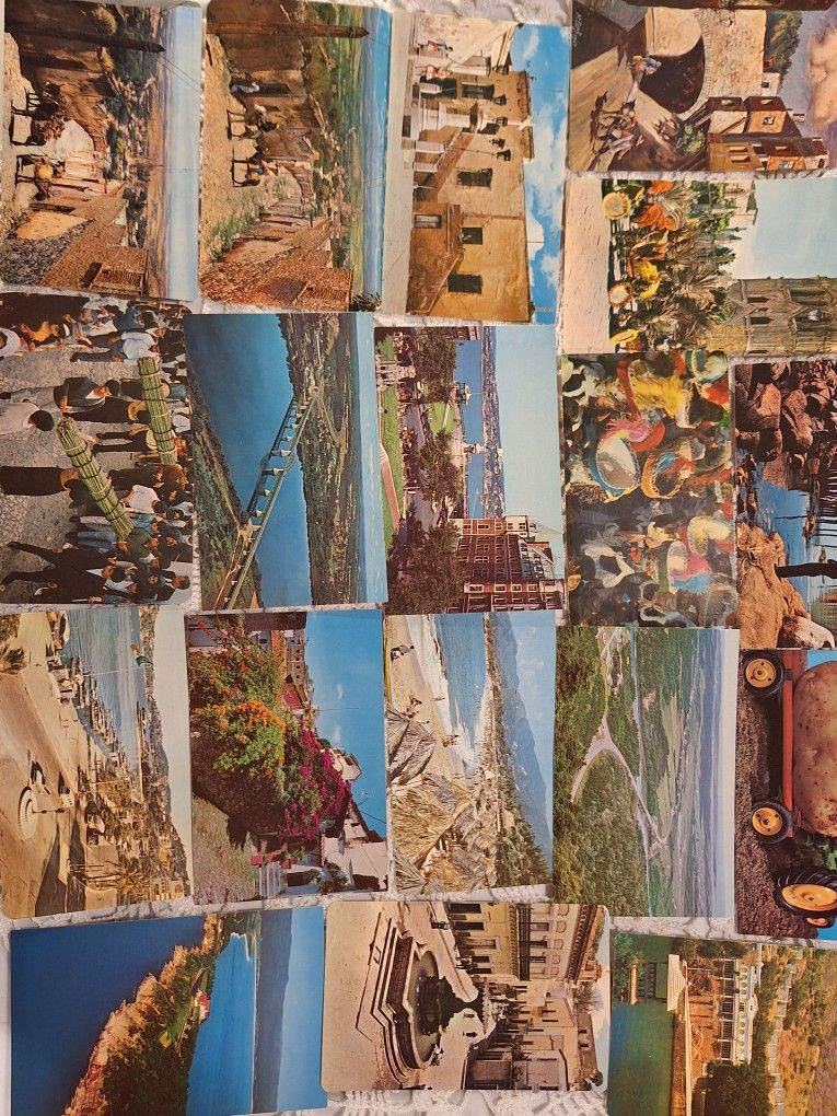 Postcard Lot Of 87 Postcards
