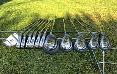Prince Tour SST Complete Golf Club Set – 12 Clubs – Graphite – Excellent Condition