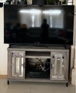 Tv stand